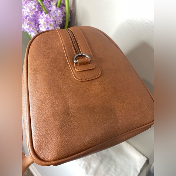 TED BAKER
Evyday Striped Holdall Duffel Bag - Picture 11 of 16